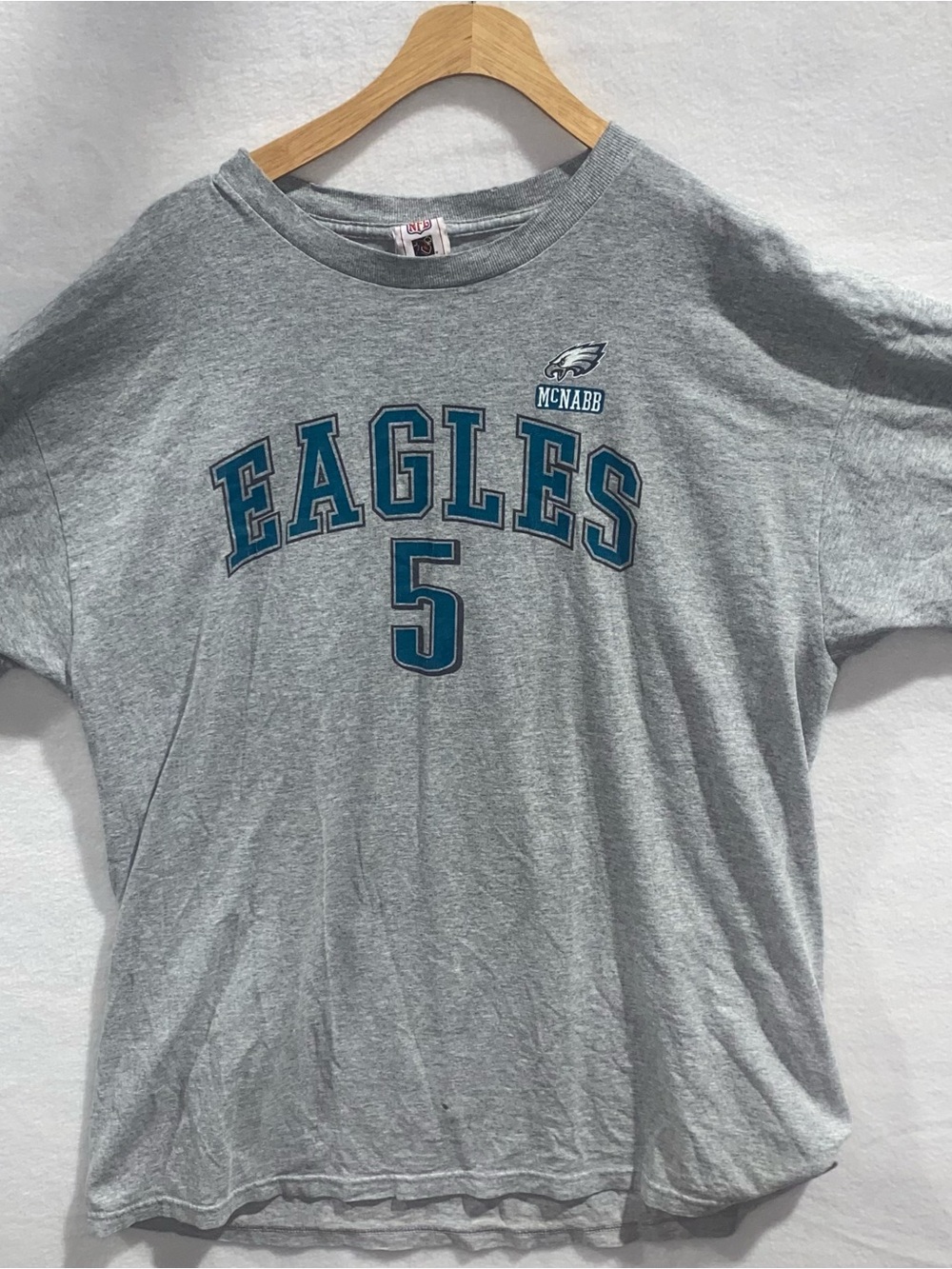 NFL Philadelphia Eagles Grey Tee with Teal Graphics